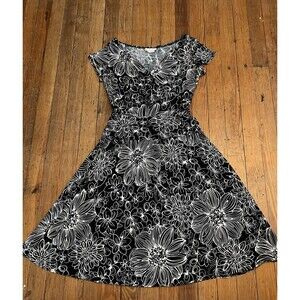 London Times Black White Floral Fit&Flare Cap Sleeve Midi Swing Dress 8